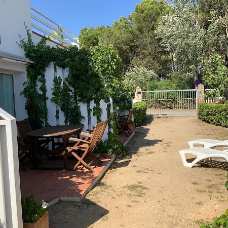 Studios Coll, Terrace & Pool Sant Marti d'Empuries Exterior photo